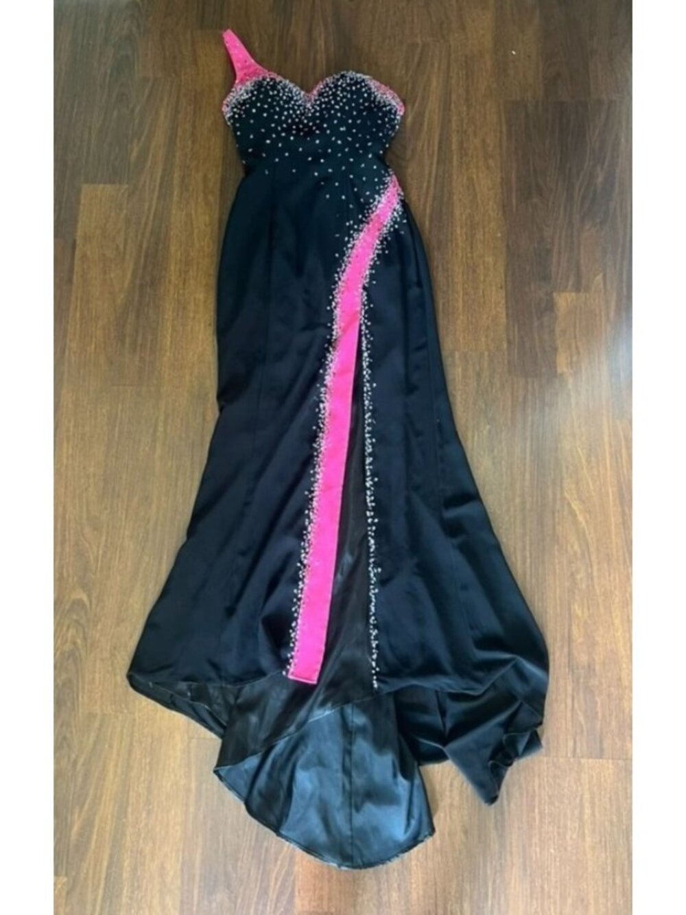 Party Time Size 4 Black Hot Pink Beaded Formal Prom Pageant Gown Y2K